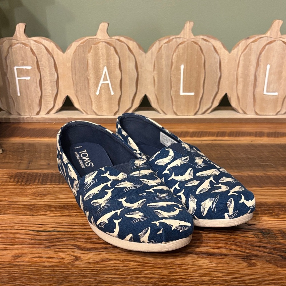 TOMS Navy Whale Moccasins